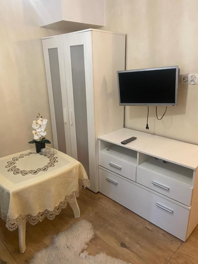 شقة Maly Apartament Z Kuchnia I Lazienka شتشيتسين المظهر الخارجي الصورة